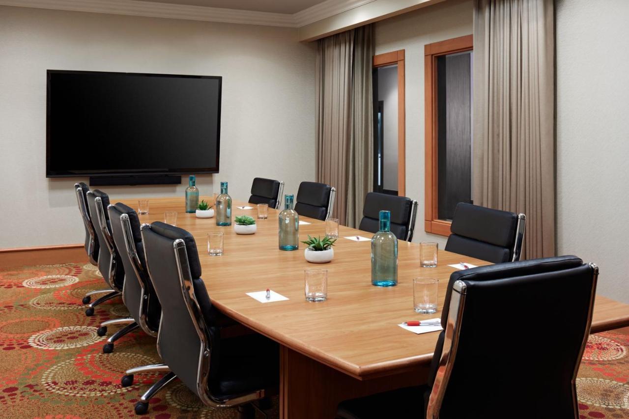 Calgary Marriott Downtown Hotel Ngoại thất bức ảnh
