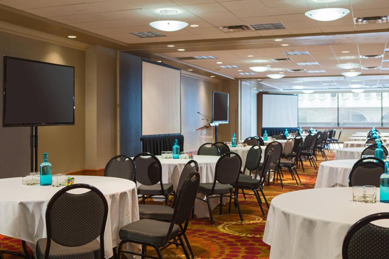 Calgary Marriott Downtown Hotel Ngoại thất bức ảnh